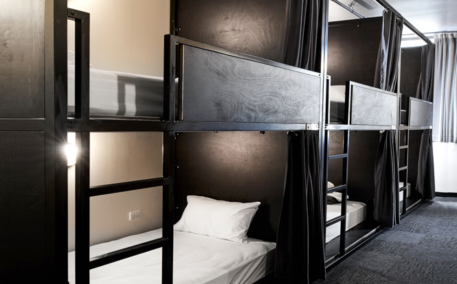 the pod sydney capsule hotel room the pod sydney capsule hotel room