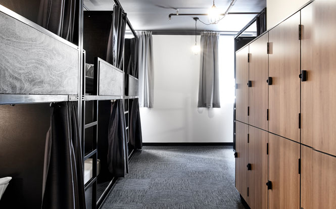 the pod sydney capsule hotel room the pod sydney capsule hotel room
