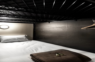 the pod sydney capsule hotel room the pod sydney capsule hotel room