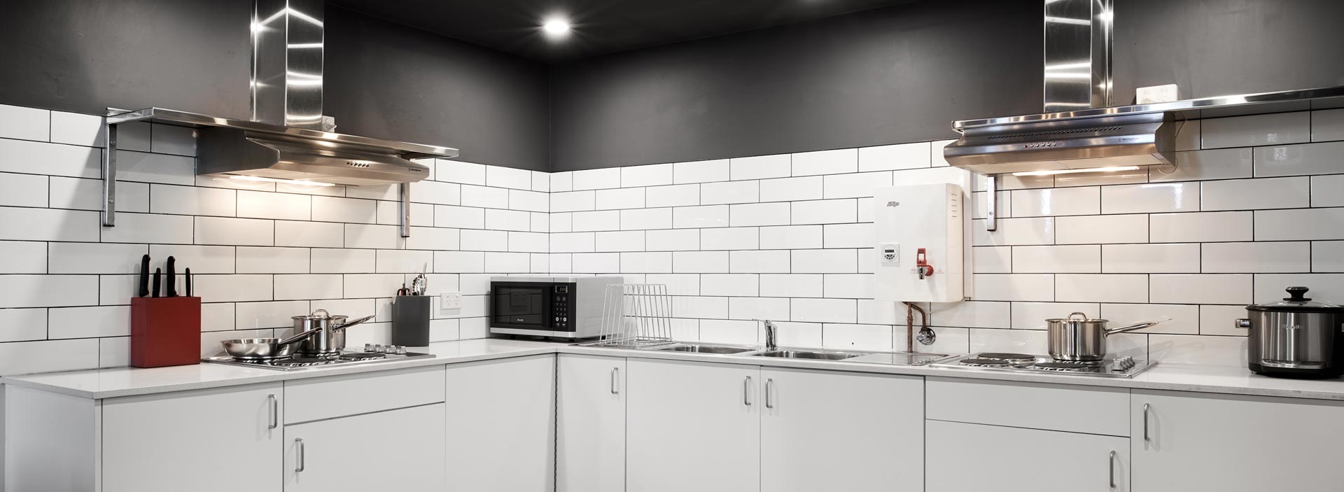 the pod sydney capsule hotel